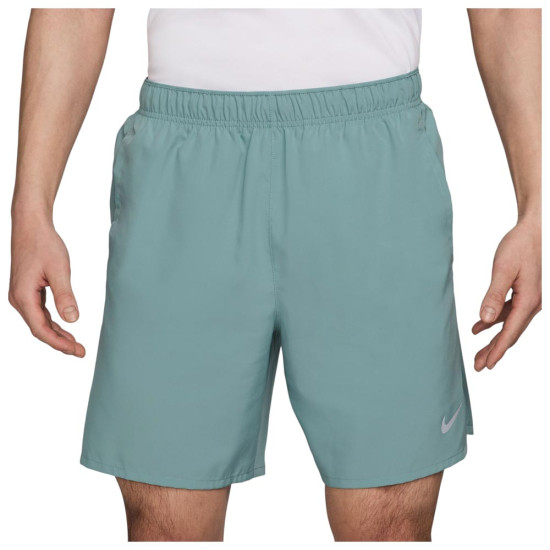 Nike Ανδρικό σορτς Challenger Dri-FIT 7'' Unlined Shorts Nike Ανδρικό σορτς Challenger Dri-FIT 7'' Unlined Shorts